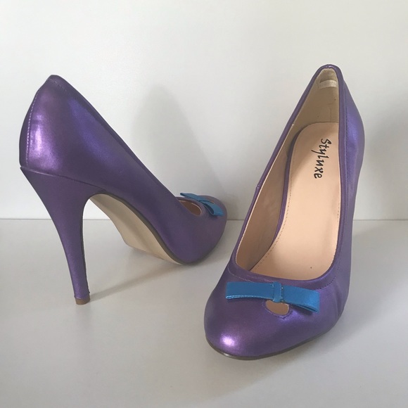 Shimmer Purple Heels 7.5 / 8 Blue Bow New in Box Modcloth Stiletto Amethyst - Picture 4 of 13